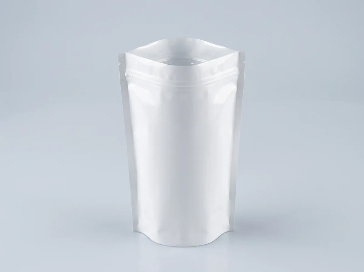 Saco doypack branco aberto a mostrar o fecho zipper
